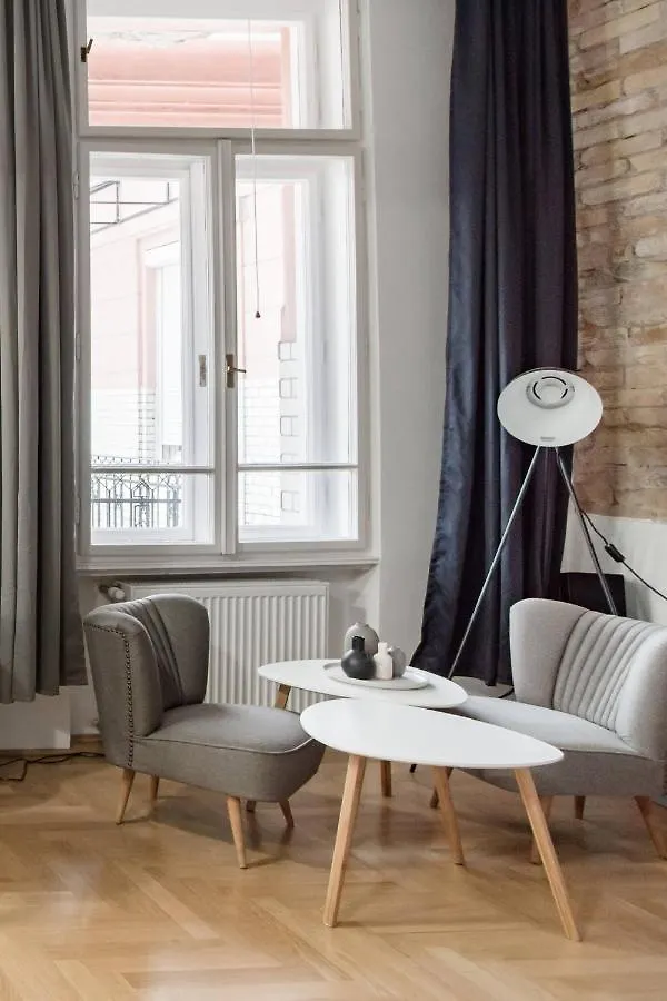 Designer Dream Home At The St. Stephen Basilica Budapest Apartment